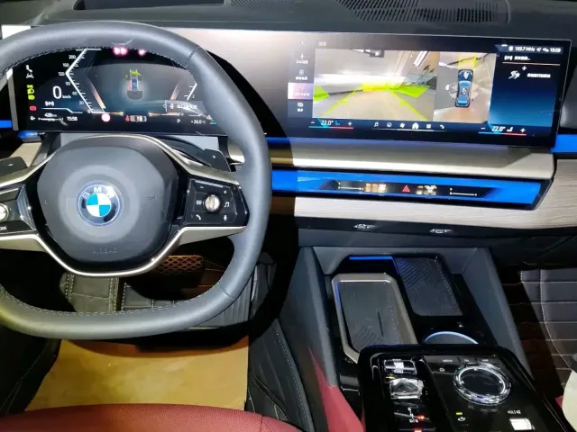 BMW 5 Series — Фото автомобиля 6