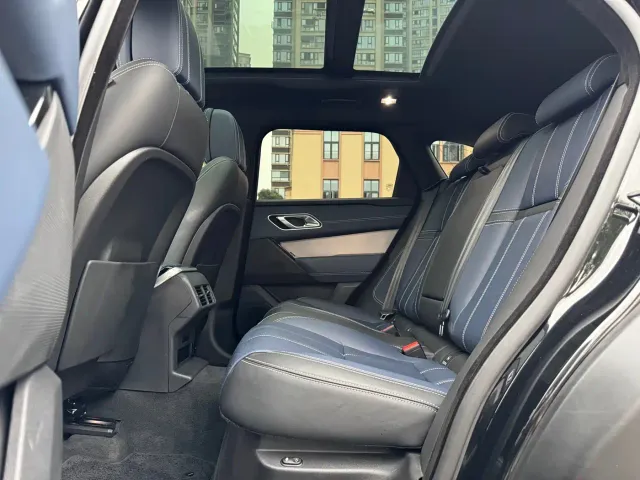 Land Rover Range Rover Velar — Фото автомобиля 9