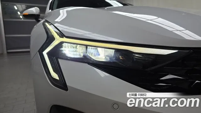 Kia K5 Новый K5 3 поколение 2.0 LPi(Для проката) — Фото автомобиля 22