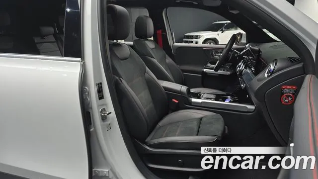 Mercedes-Benz GLB-Class — Фото автомобиля 26