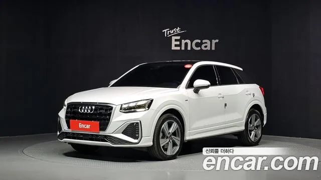 Фотография автомобиля — Audi Q2