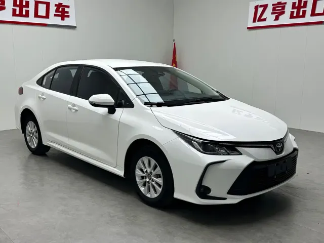 Toyota Corolla — Фото автомобиля 3