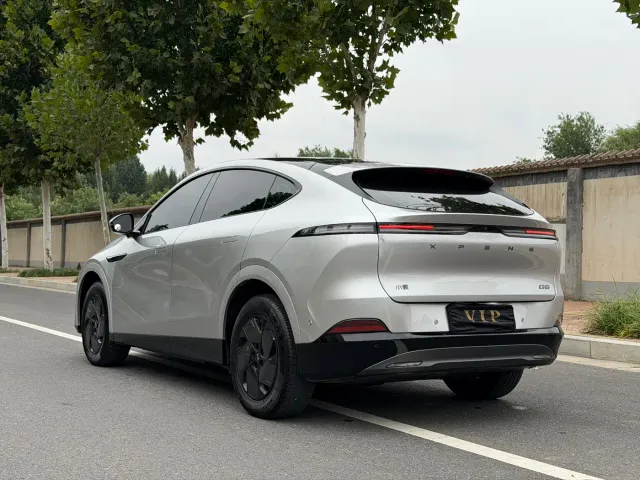 Xpeng G6 — Фото автомобиля 7