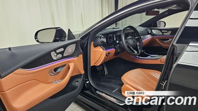 Mercedes-Benz CLS-Class — Фото автомобиля 9