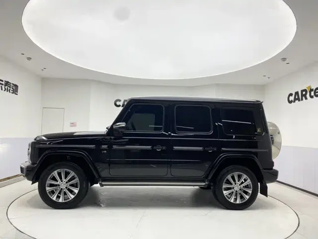 Mercedes-Benz G-Class — Фото автомобиля 8