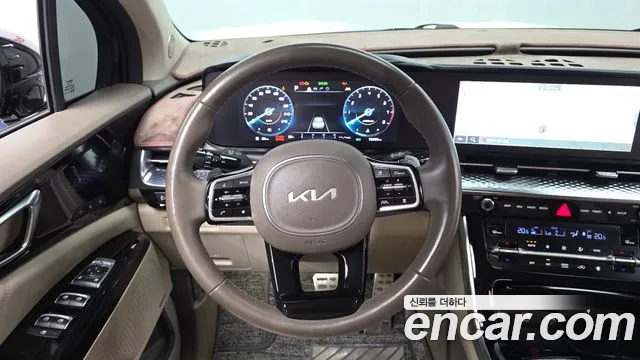 Kia Carnival Generation 4 — Фото автомобиля 18