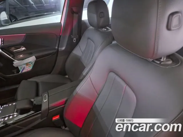 Mercedes-Benz A-Class W177 — Фото автомобиля 8