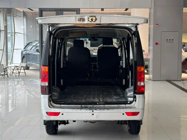 Dongfeng Xiaokang EC36II — Фото автомобиля 6