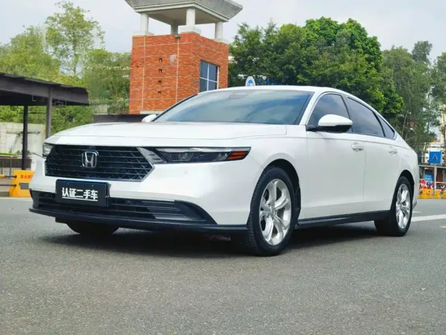 Фотография автомобиля — Honda Accord
