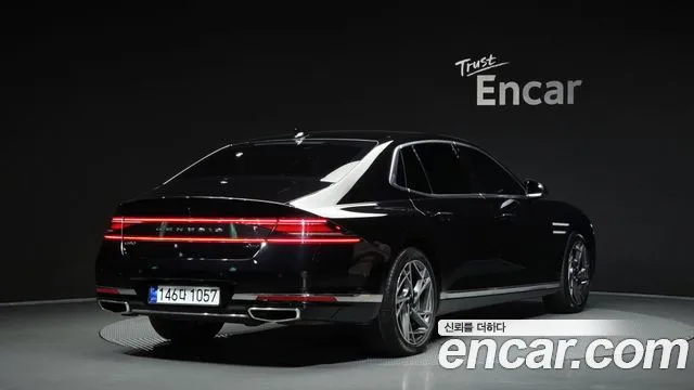 Genesis G90 Бензин 3.5 турбо AWD — Фото автомобиля 2
