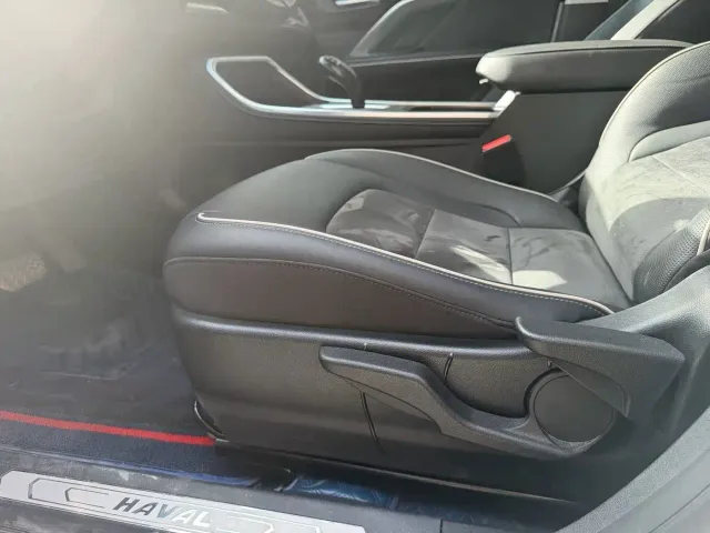 Haval H6 — Фото автомобиля 10