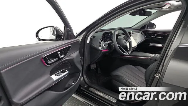 Mercedes-Benz E-Class W214 — Фото автомобиля 15