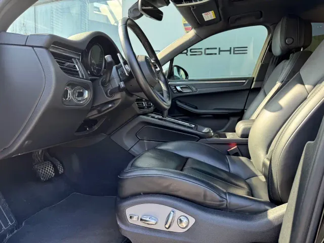 Porsche Macan — Фото автомобиля 18