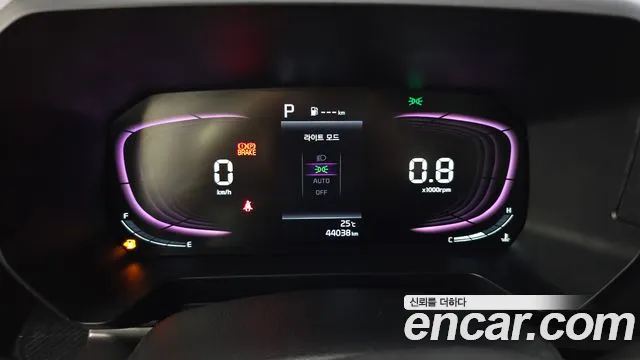 Kia RAY Новый Kia Ray Prestige — Фото автомобиля 8