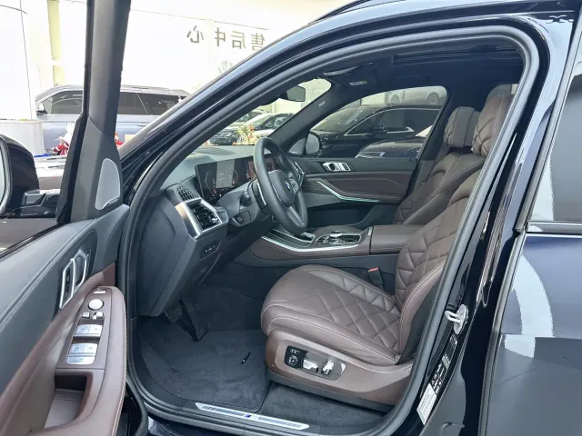 BMW X5 — Фото автомобиля 16