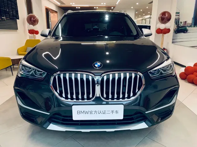BMW X1 — Фото автомобиля 3