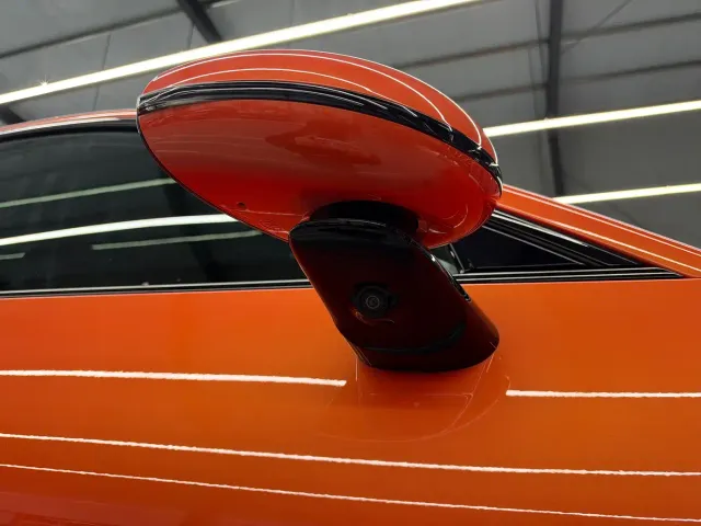 Xiaomi SU7 — Фото автомобиля 13