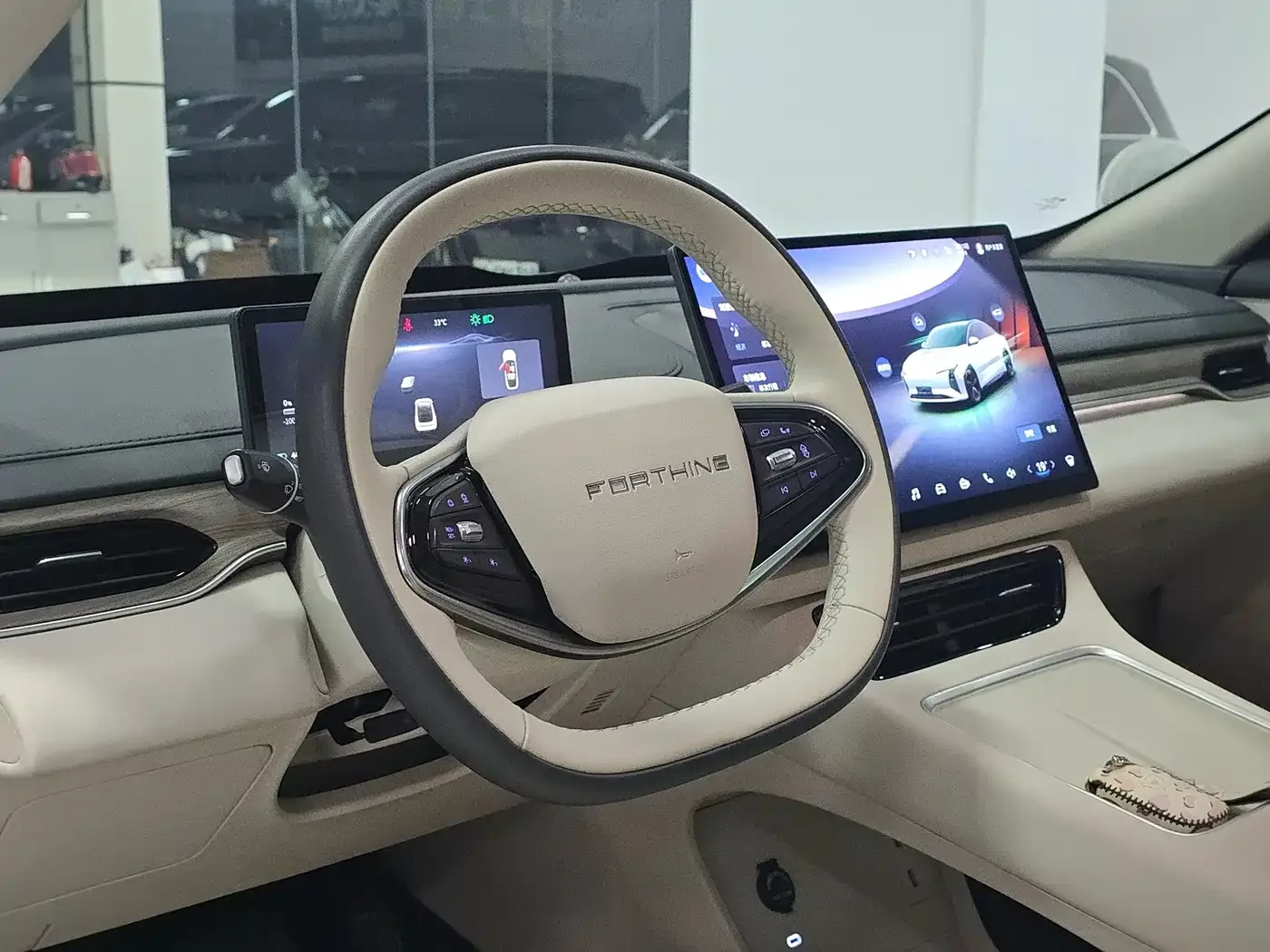 Dongfeng Fengxing Stellar S7 2024 555 Luxury Edition — Фото автомобиля 4