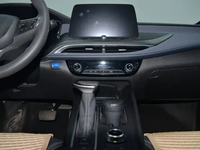 Buick Velite 6 — Фото автомобиля 9