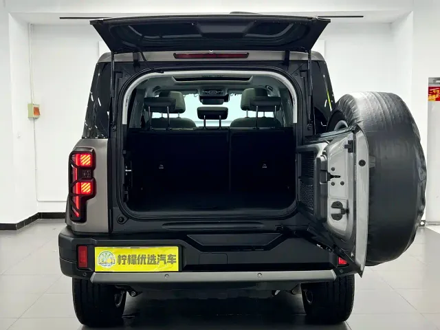 BAIC BJ40 — Фото автомобиля 11