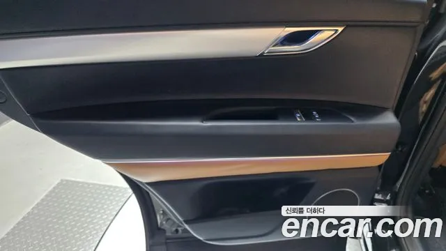Genesis GV80 — Фото автомобиля 14