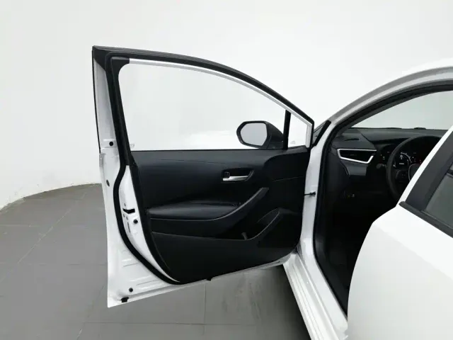 Toyota Corolla — Фото автомобиля 8