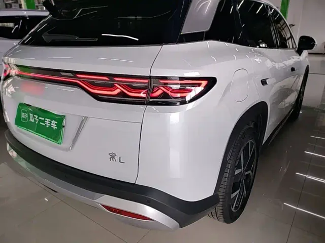 BYD Song L DM-i — Фото автомобиля 7