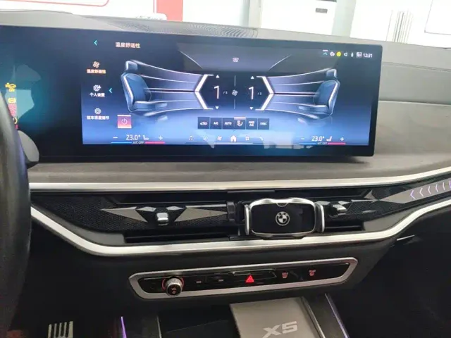 BMW X5 — Фото автомобиля 12