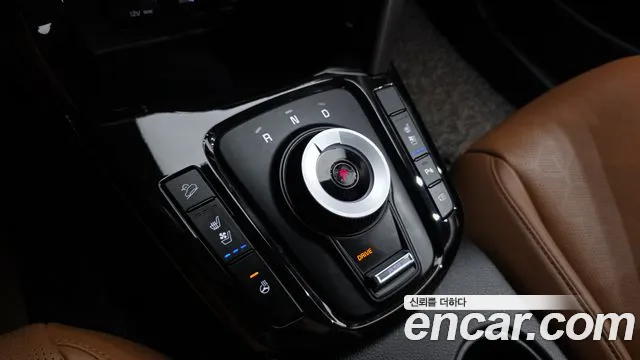 Kia Seltos — Фото автомобиля 9