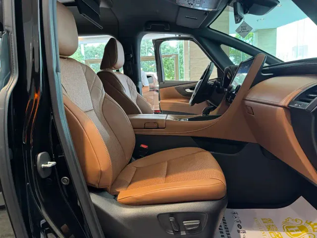 Toyota Alphard — Фото автомобиля 9