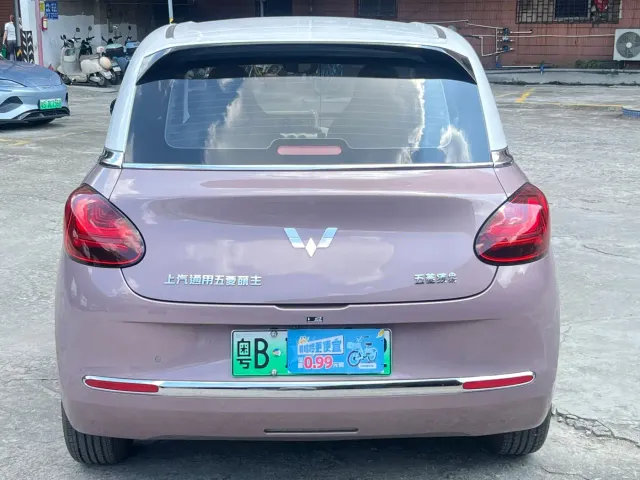 Wuling Bingo — Фото автомобиля 5
