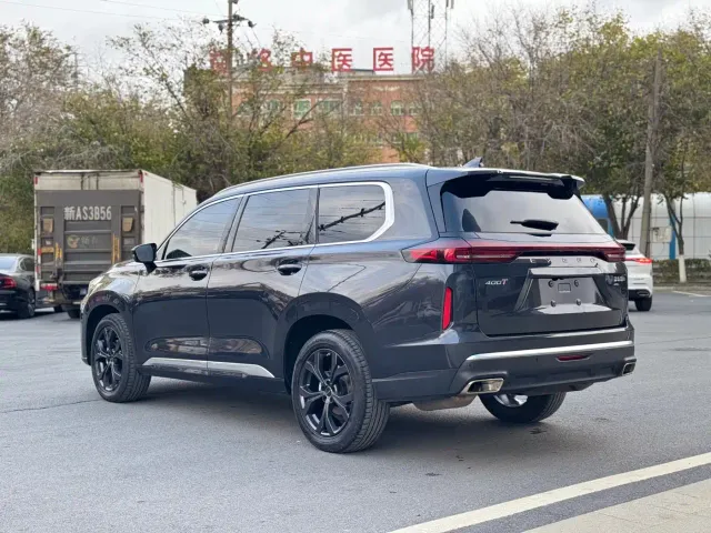 Exeed VX — Фото автомобиля 11