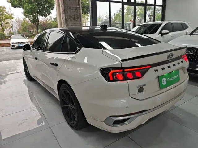 Ford Mondeo — Фото автомобиля 4