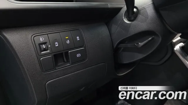 Hyundai Staria Staria Карго 5 мест — Фото автомобиля 7