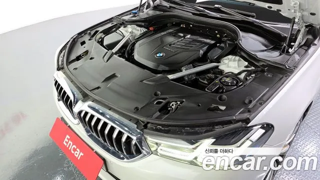 BMW Gran Turismo — Фото автомобиля 6