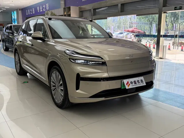 Onvo L90 — Фото автомобиля 3