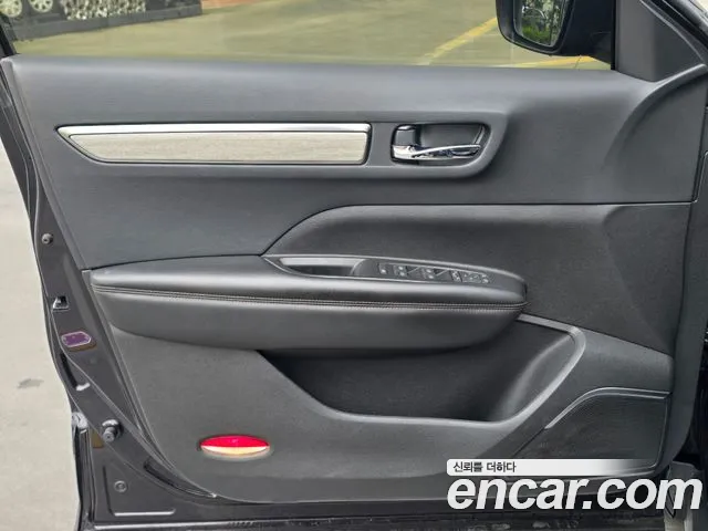 Renault-KoreaSamsung QM6 Новый QM6 2.0 LPe Première 2WD — Фото автомобиля 8