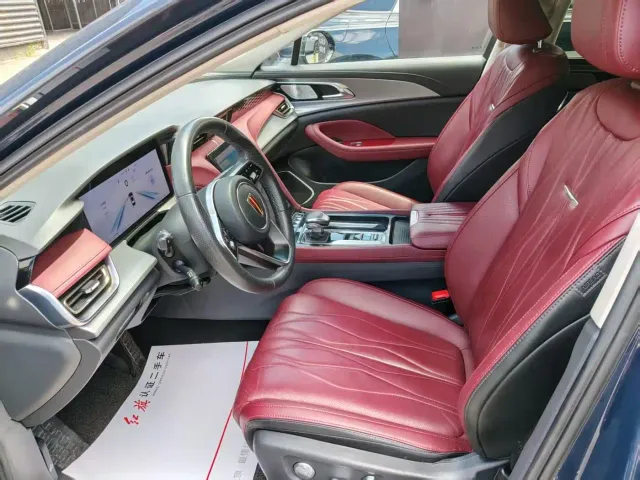 Hongqi H5 — Фото автомобиля 4