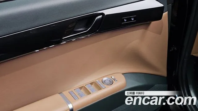 Hyundai Grandeur GN7 — Фото автомобиля 17