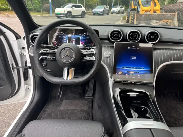 Mercedes-Benz C-Class — Фото автомобиля 6