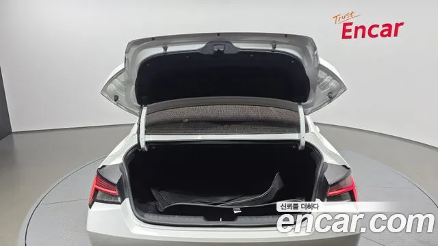 Hyundai Avante CN7 — Фото автомобиля 20