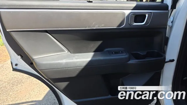 Hyundai Santafe Santa Fe (MX5) Бензин 2.5T 2WD — Фото автомобиля 25