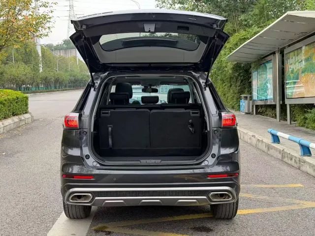 Chery Tiggo 8 PLUS — Фото автомобиля 24