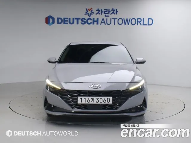 Hyundai Avante CN7 — Фото автомобиля 2