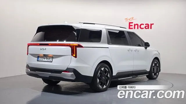 Kia Carnival 4th Gen — Фото автомобиля 2