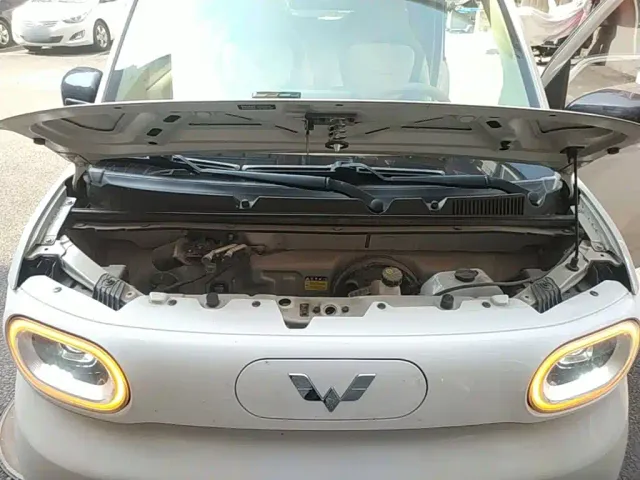 Wuling Hongguang Mini EV — Фото автомобиля 19