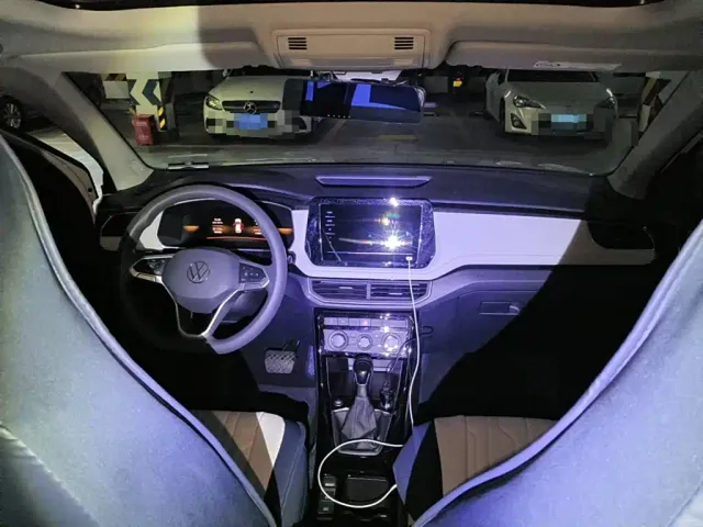 Volkswagen Tharu — Фото автомобиля 12