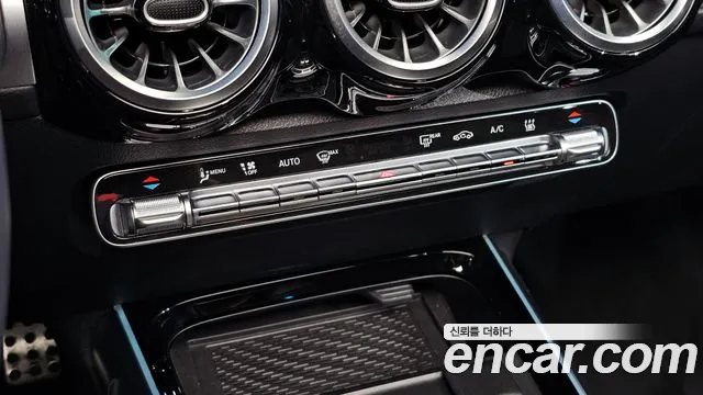 Mercedes-Benz EQB X243 — Фото автомобиля 26