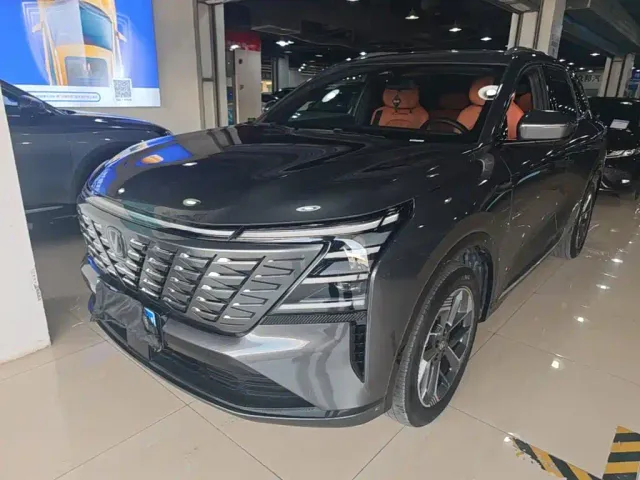 Фотография автомобиля — Changan CS75 Plus