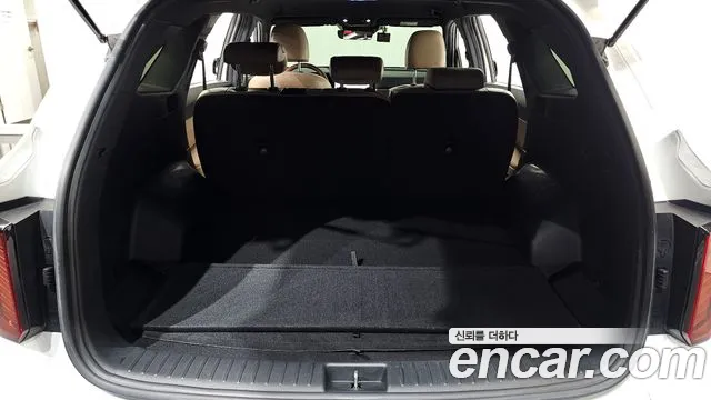 Kia Sorento Новый Sorento 4 поколение Дизель 2.2 2WD — Фото автомобиля 18